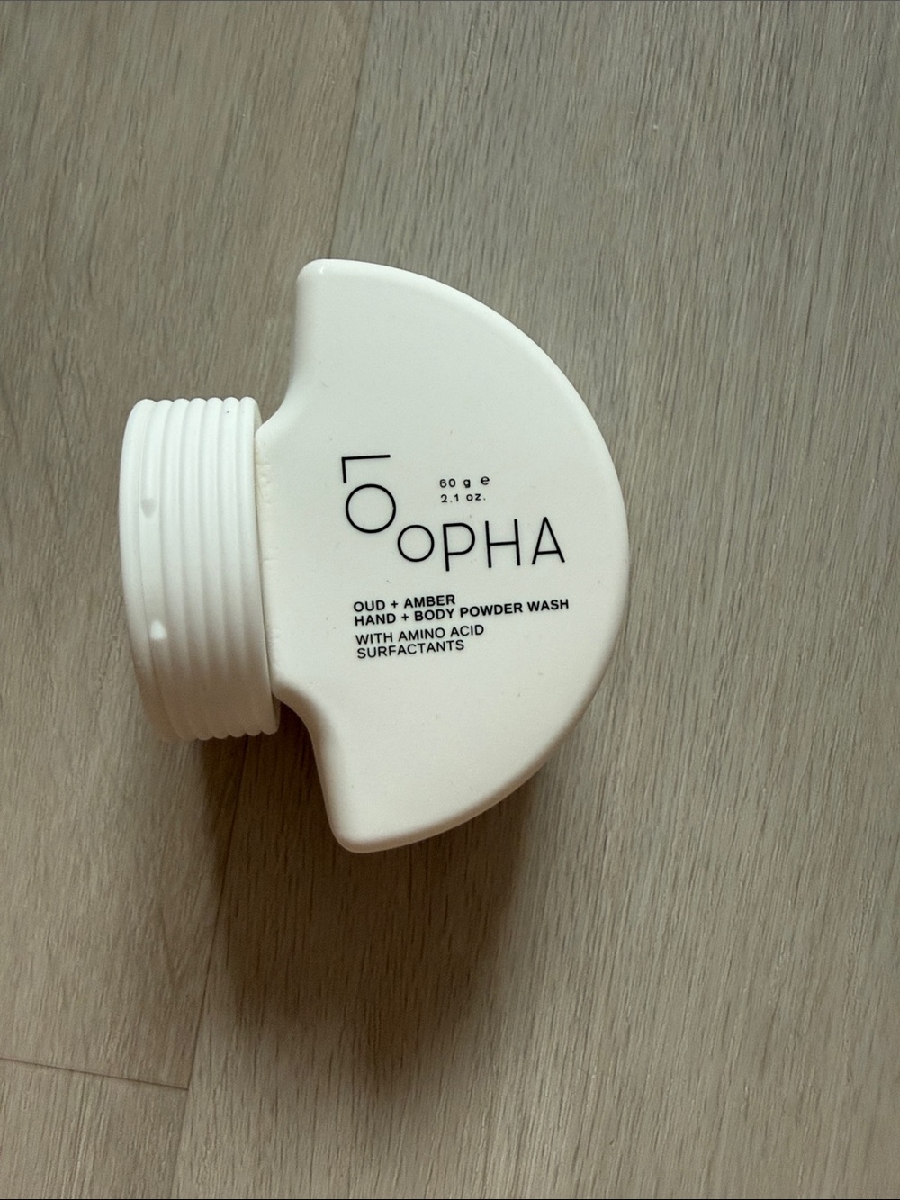 Oud + Amber Hand & Body Powder Wash